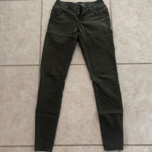 Olive high waisted pant